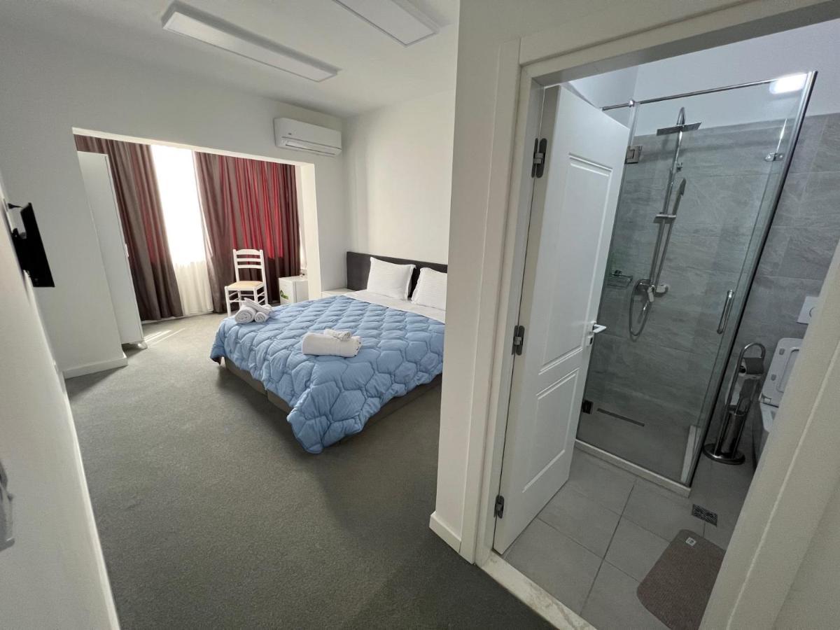 Skenderbej Rooms Tirana Exterior photo